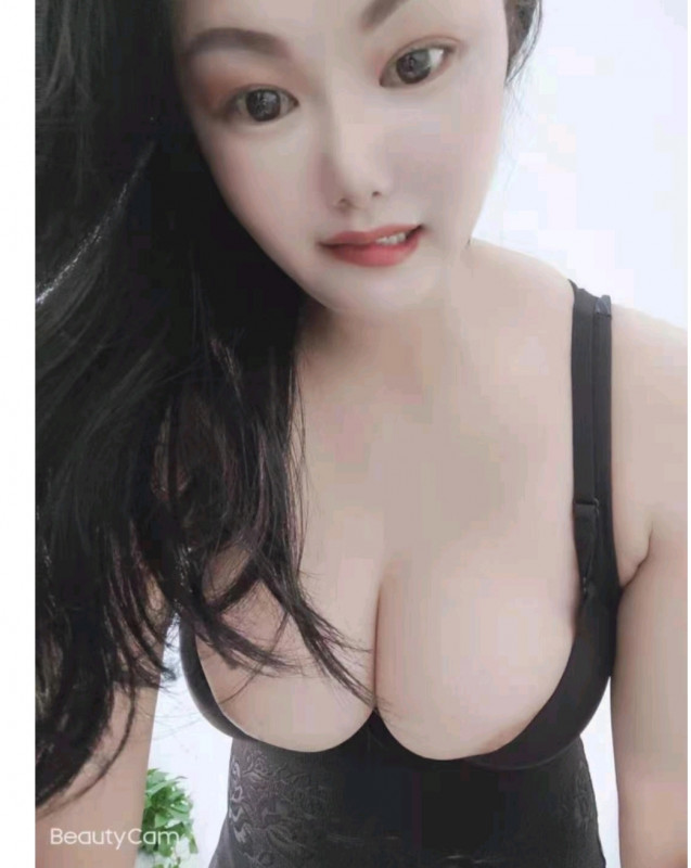 黑坑龙华清湖地铁站咪咪